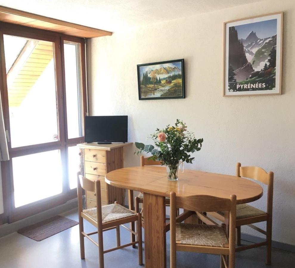Studio St Lary Proche Du Centre, Au Calme Avec Vue Montagne 圣拉里苏朗 外观 照片
