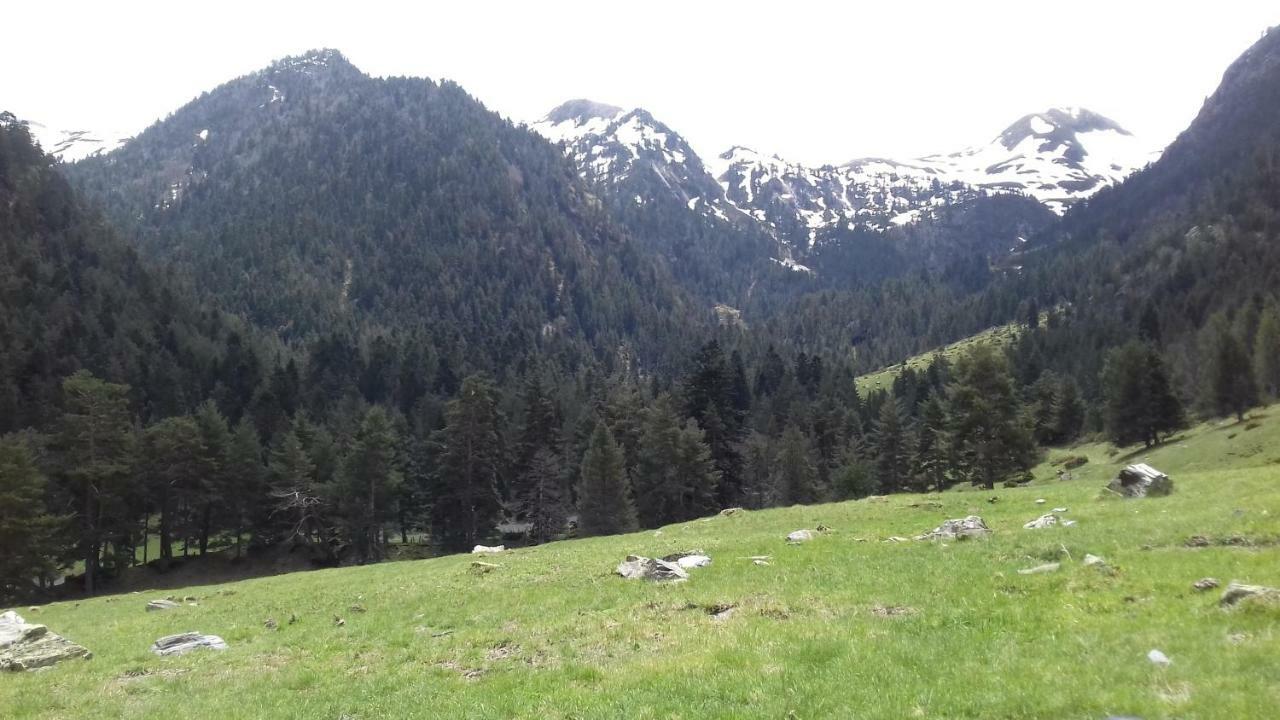 Studio St Lary Proche Du Centre, Au Calme Avec Vue Montagne 圣拉里苏朗 外观 照片